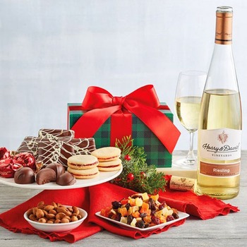 E-Commerce Barbara Palvin Gift Picks